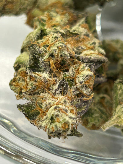 Organic Hawaiian Unicorn THCa Flower Caregiver Pharms Close Up Front